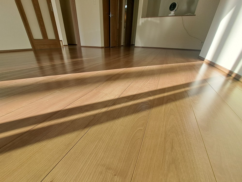 セラミックガラスフロアコーティング(微光沢)のイメージ