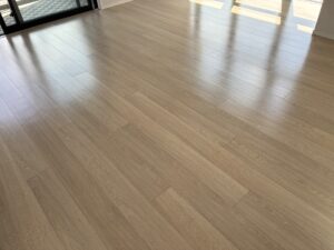 【施工後】埼玉県さいたま市 リノベーション済みマンション Ｙ様邸 ガラスフロアコーティング施工事例 M&Mフロアコーティング施工済み